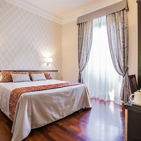 Hotel Domus Palatina Roma Esterno foto