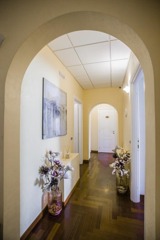 Hotel Domus Palatina Roma Esterno foto